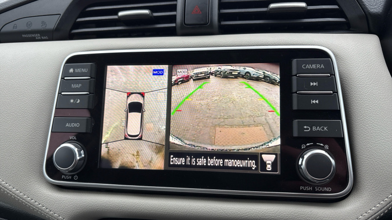 Nissan Micra 1.0 IG-T 92 Tekna 5dr Petrol Hatchback